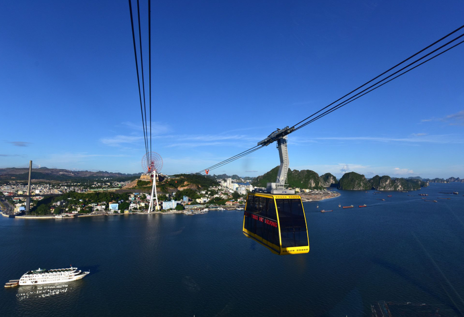 Queen Cable Car