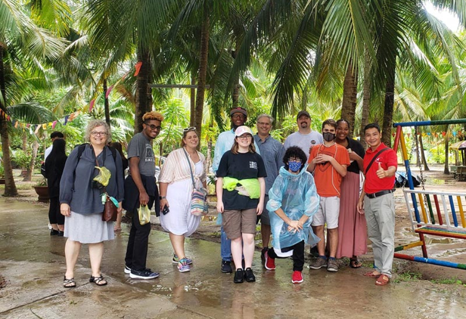 Cu Chi Tunnels And Mekong Delta Tour – Deluxe Group Tour