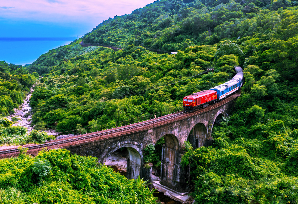 Best Time to Ride the Hue Heritage Train